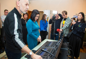 В Улан-Удэ Русский драмтеатр получил новое световое оборудование
